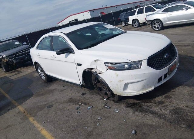 2016 FORD Taurus