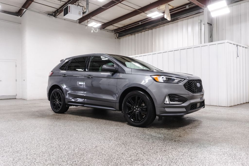 2022 FORD Edge
