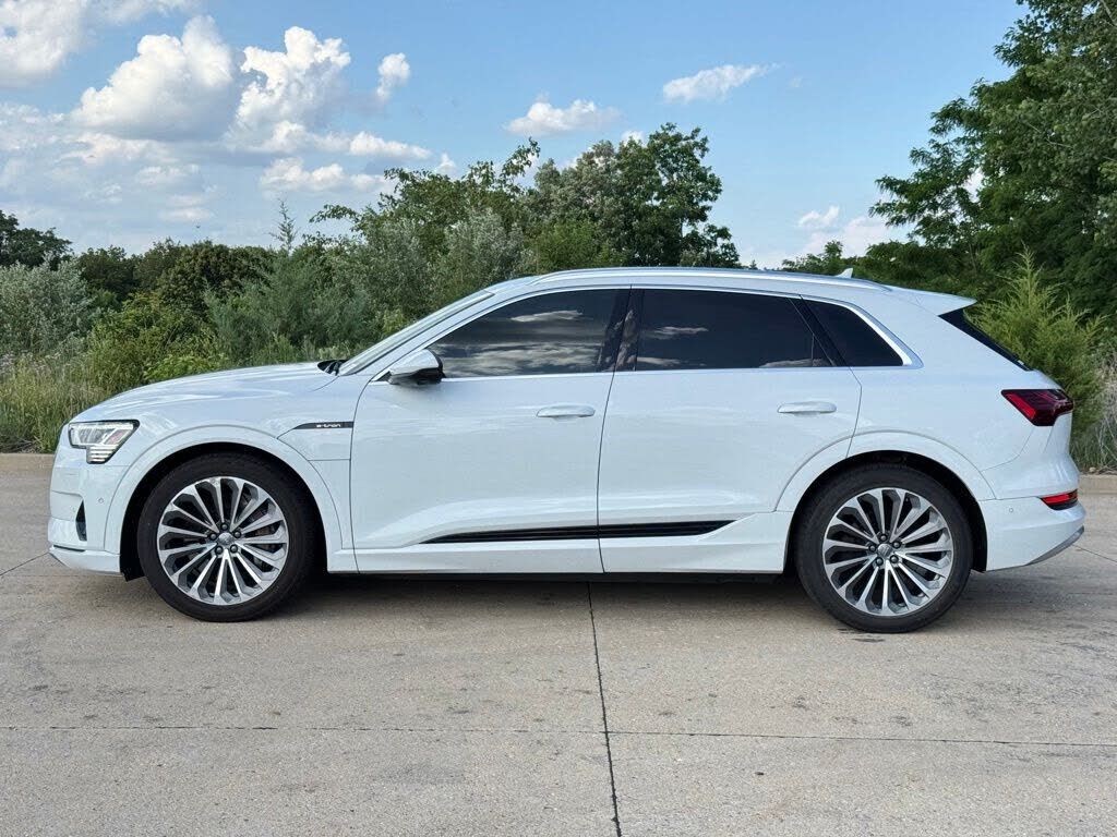 2019 Audi e-tron