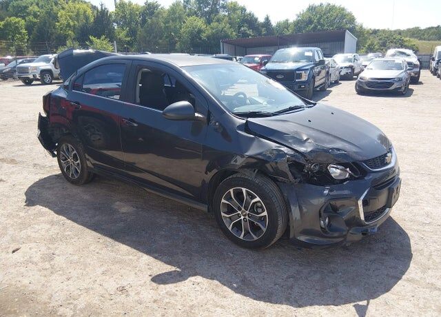 2017 CHEVROLET Sonic
