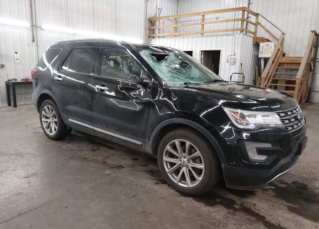 2017 FORD Explorer