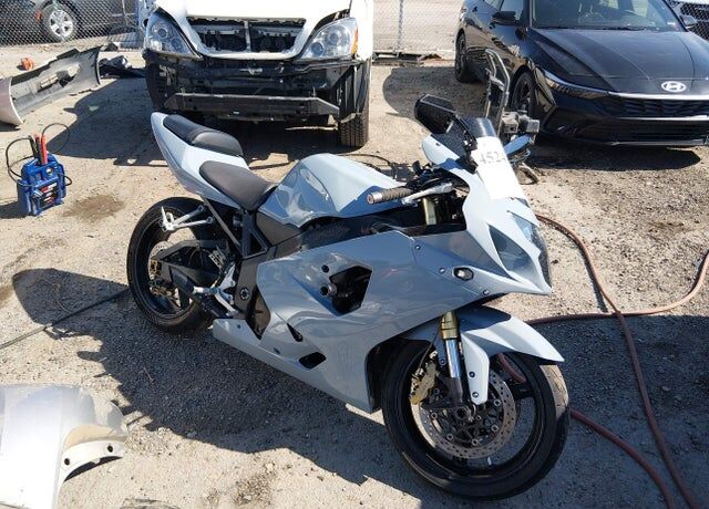 2004 SUZUKI GSX-R600K