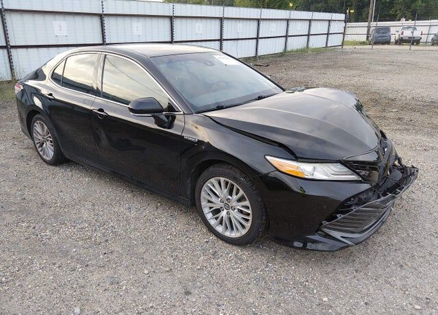 2018 TOYOTA Camry