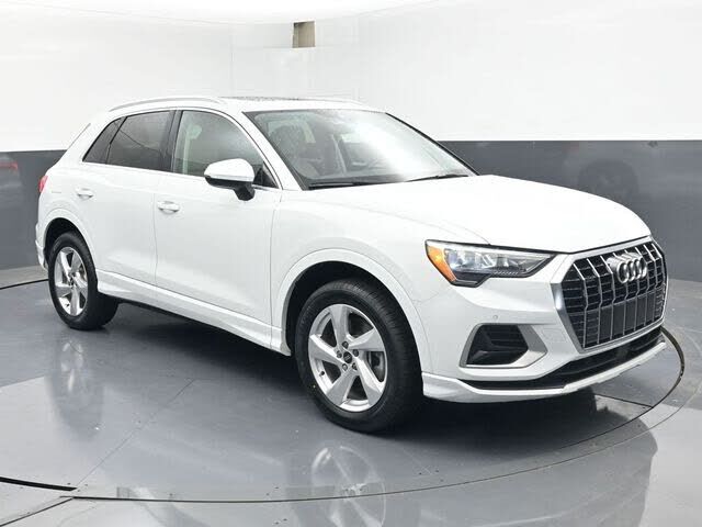 2022 Audi Q3