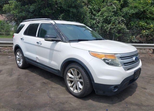2011 FORD Explorer