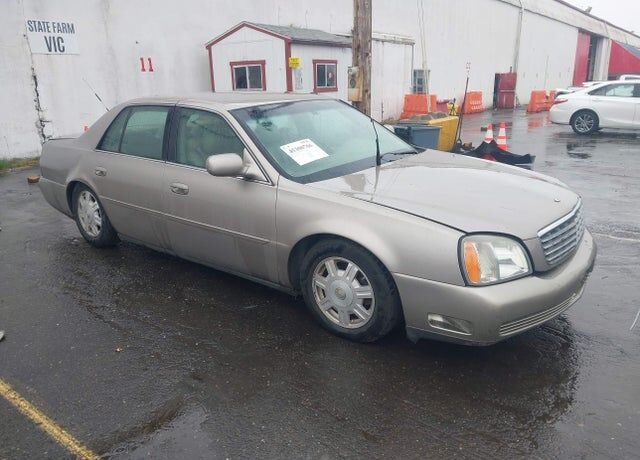 2004 CADILLAC Deville