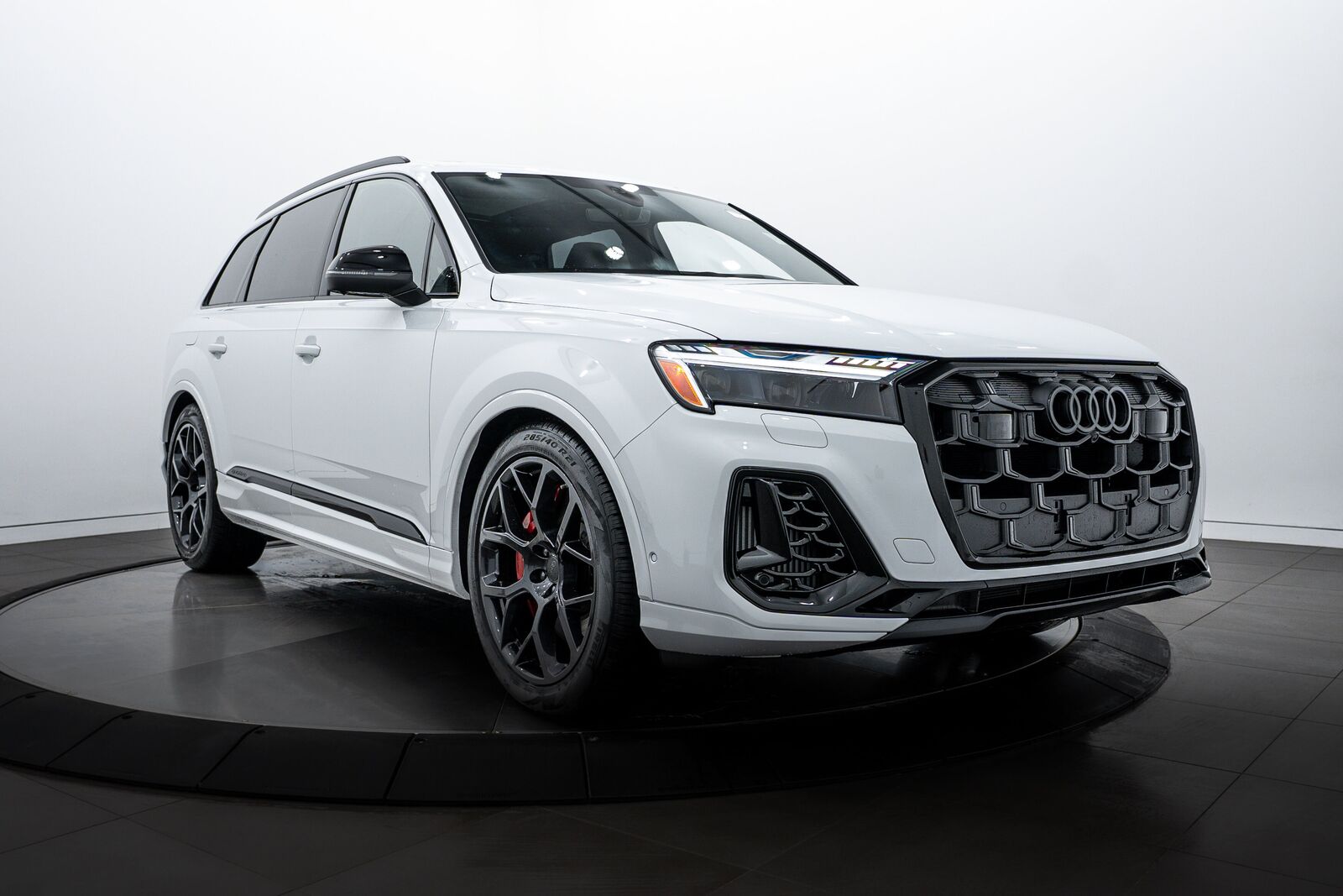 2026 Audi SQ7