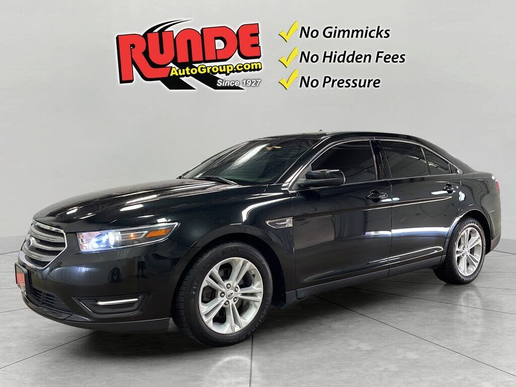 2015 FORD Taurus