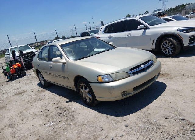 1999 NISSAN Altima