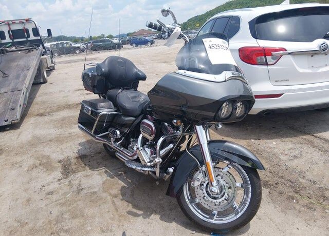 2011 HARLEY DAVIDSON CVO Road Glide Ultra
