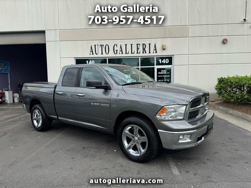 2012 DODGE Ram