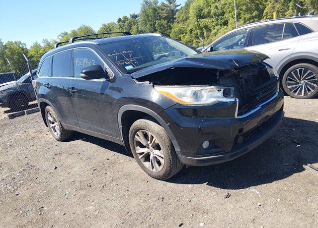 2014 TOYOTA Highlander
