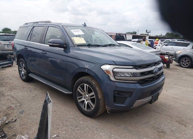 2022 FORD Expedition