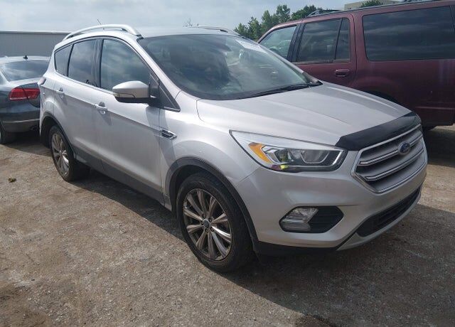 2017 FORD Escape