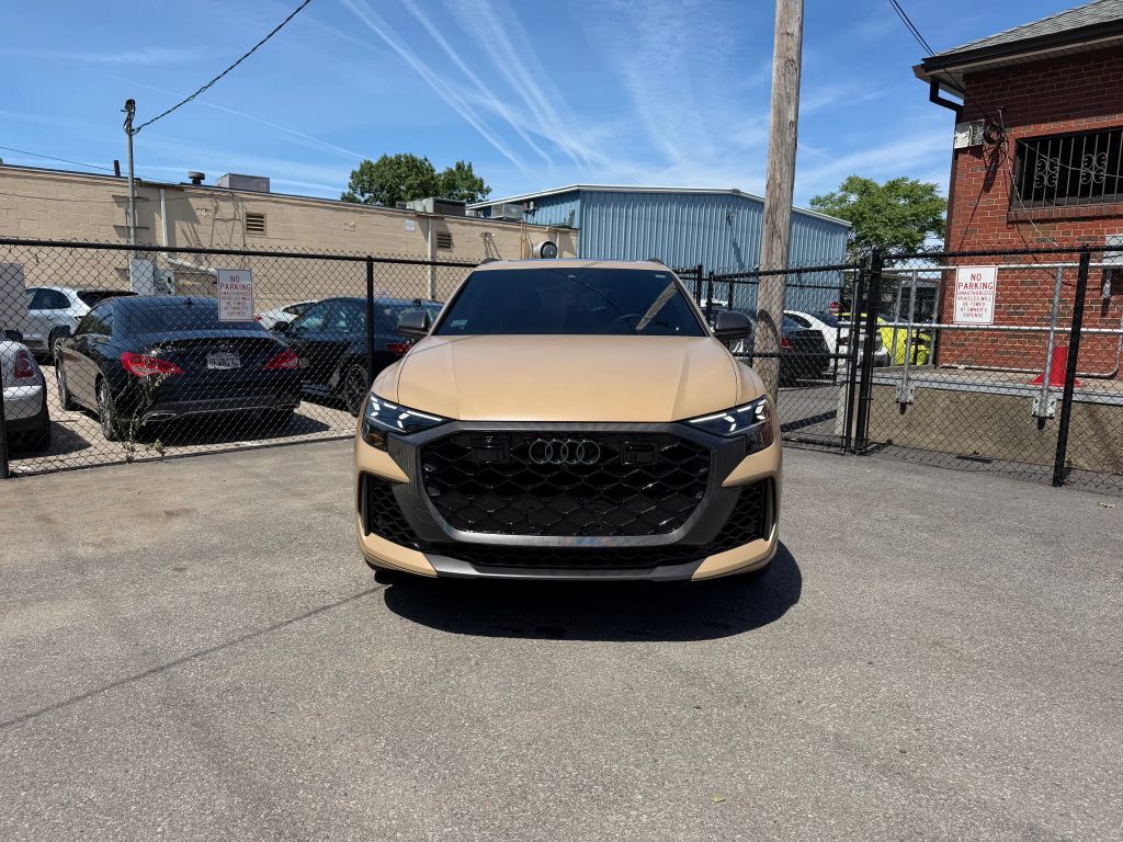 2025 Audi RS Q8
