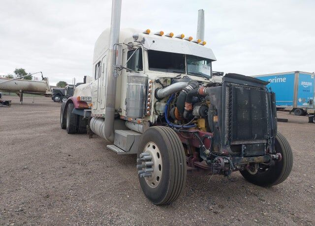 2004 PETERBILT 379