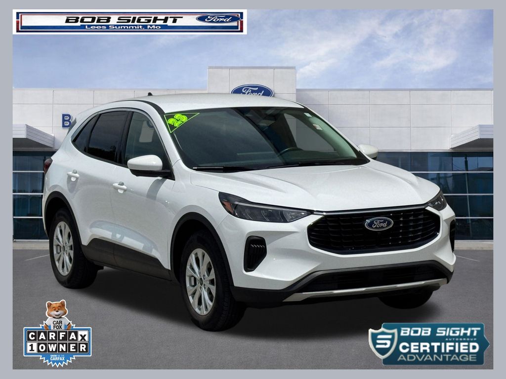 2023 FORD Escape