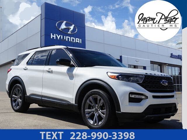 2022 FORD Explorer