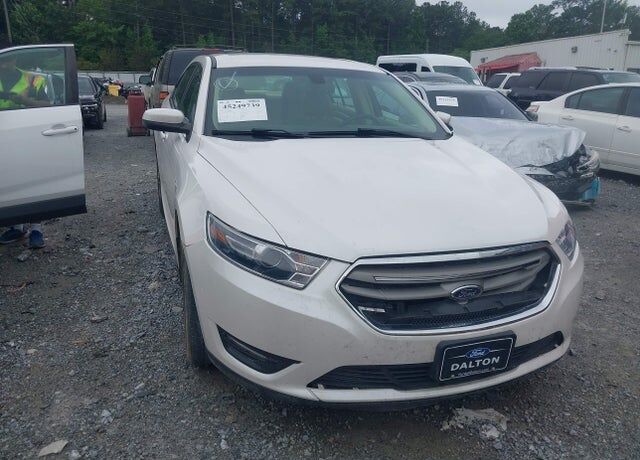 2018 FORD Taurus