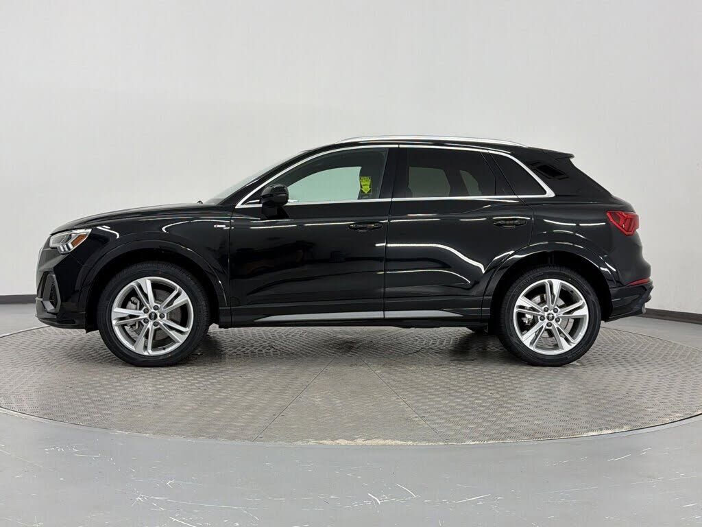 2021 Audi Q3