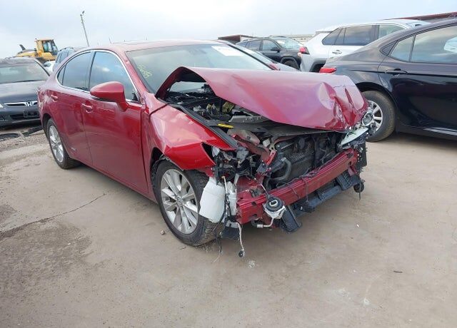 2014 LEXUS ES