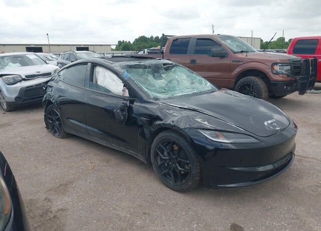 2024 TESLA Model 3