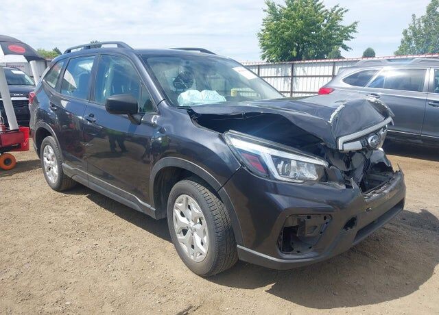 2019 SUBARU Forester