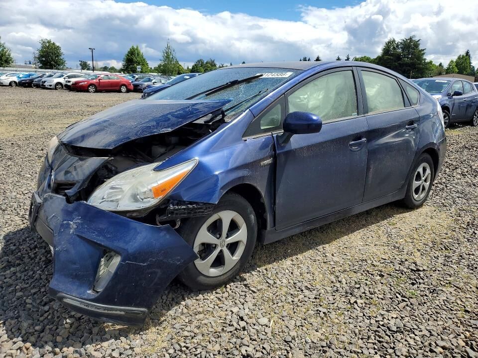 2014 TOYOTA PRIUS