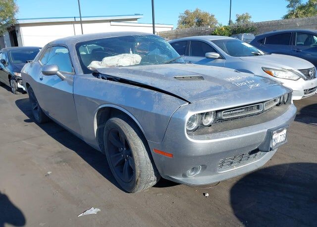 Dodge Challenger