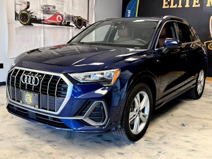 2022 Audi Q3