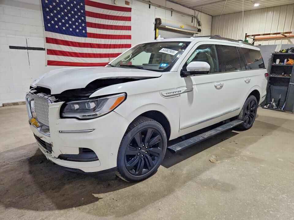 2023 LINCOLN Navigator