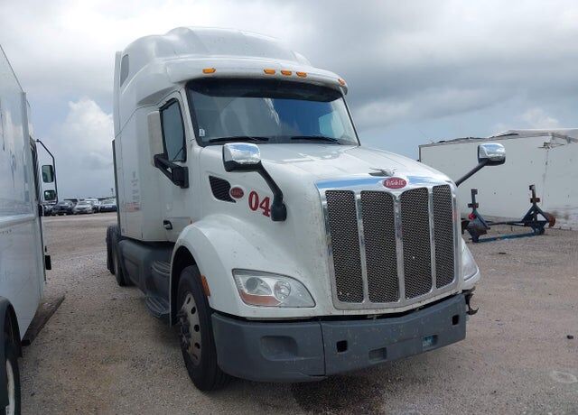 2020 PETERBILT 579