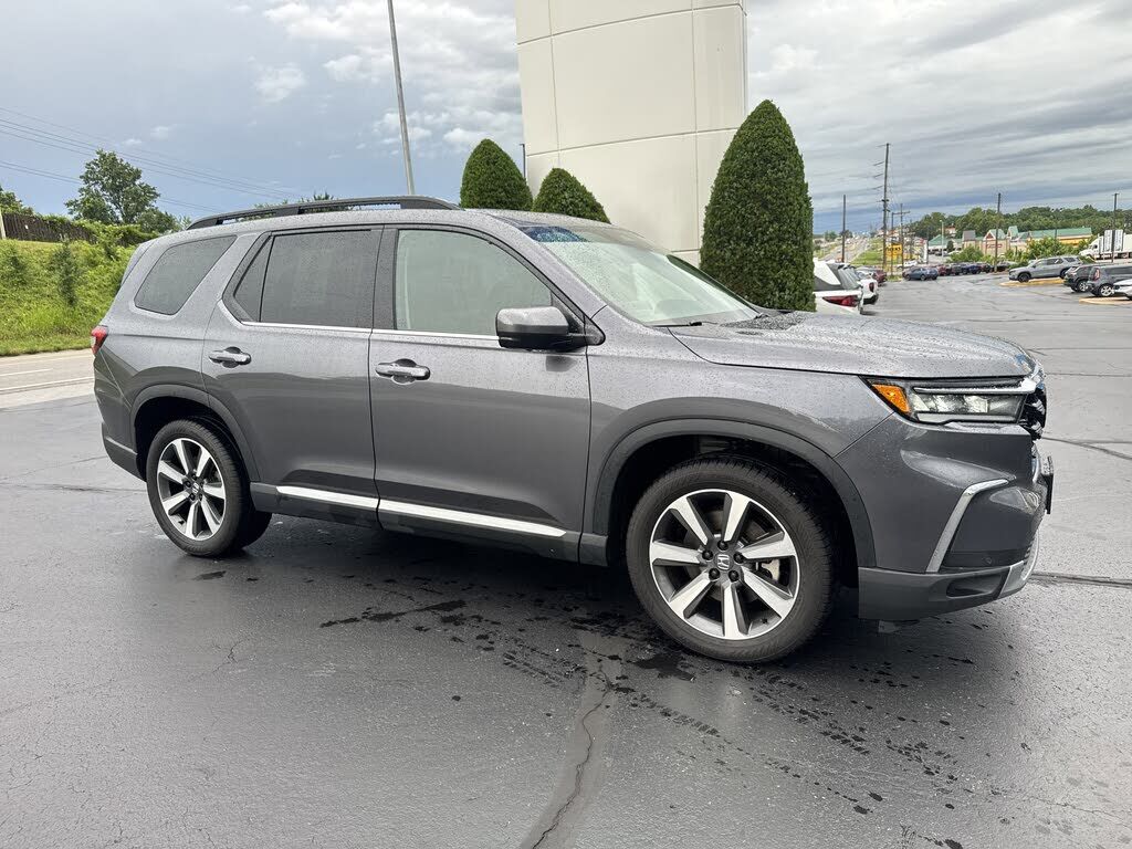 2023 HONDA Pilot