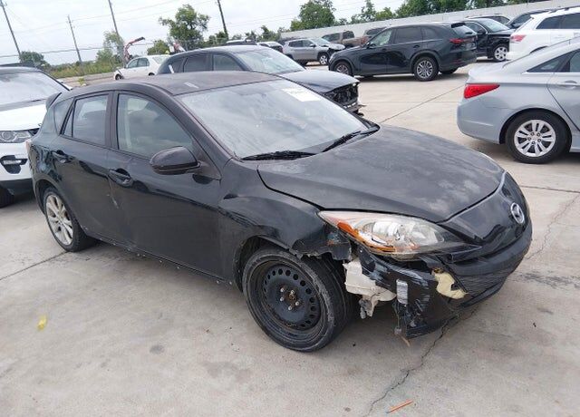 2010 MAZDA Mazda3