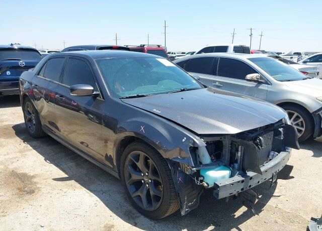 2020 CHRYSLER 300