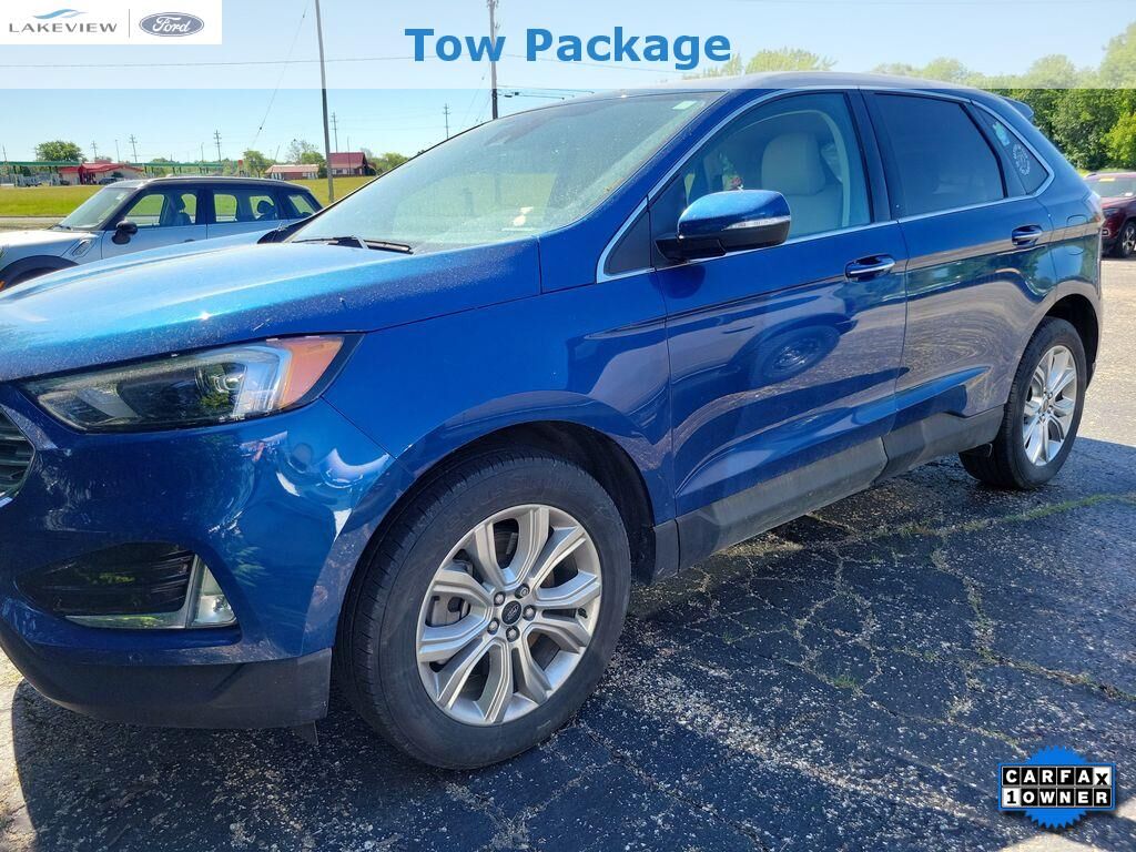 2023 FORD Edge