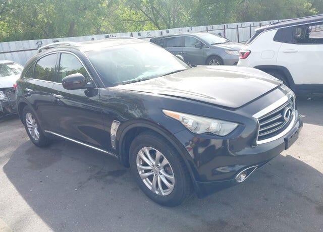 2013 INFINITI FX37