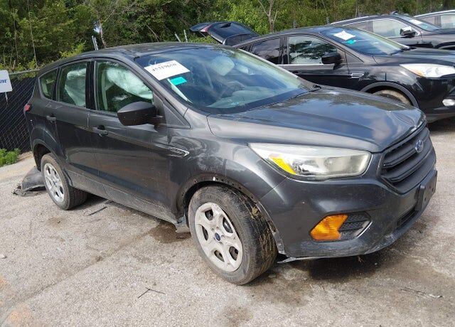 2017 FORD Escape
