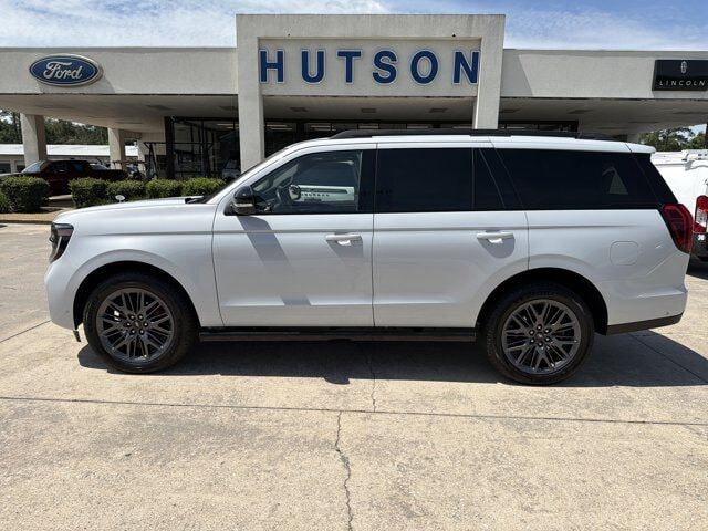 2025 FORD Expedition