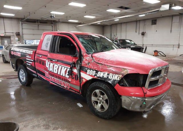 2011 DODGE Ram