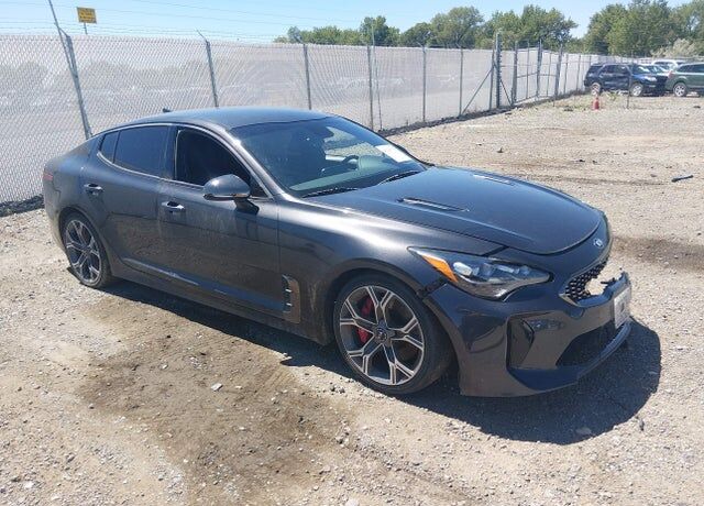 2020 KIA Stinger