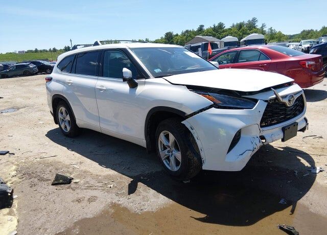 2021 TOYOTA Highlander