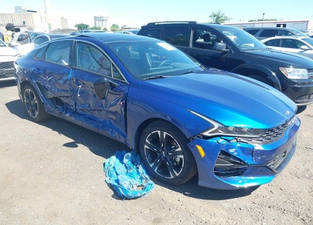 2021 KIA K5
