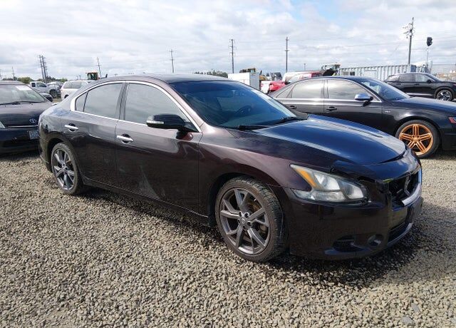 2013 NISSAN Maxima