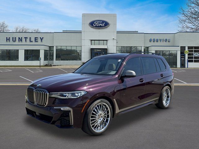 2021 BMW X7