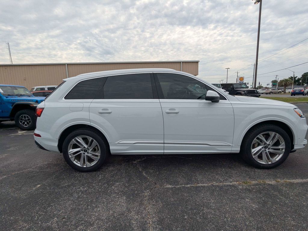 2022 Audi Q7