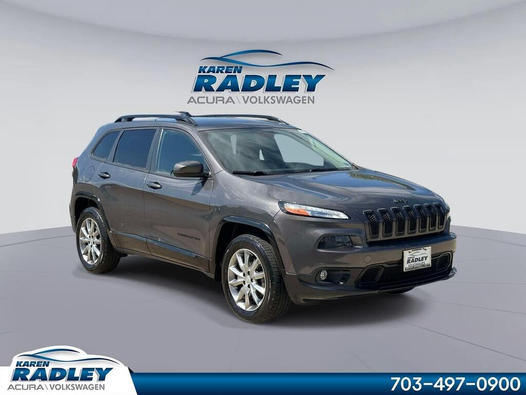 2018 JEEP Cherokee