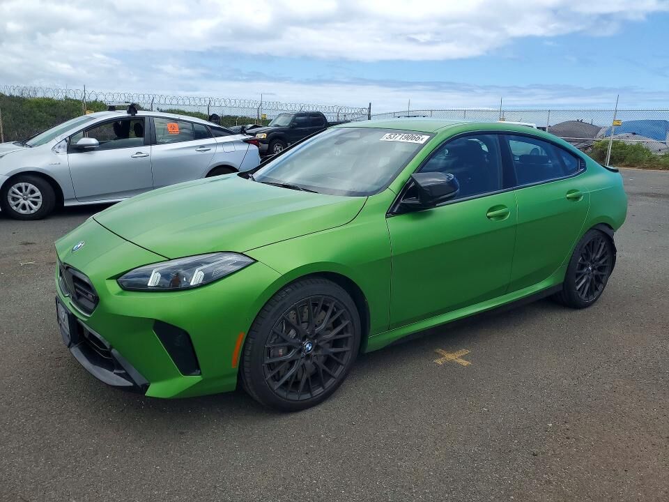 2025 BMW M2