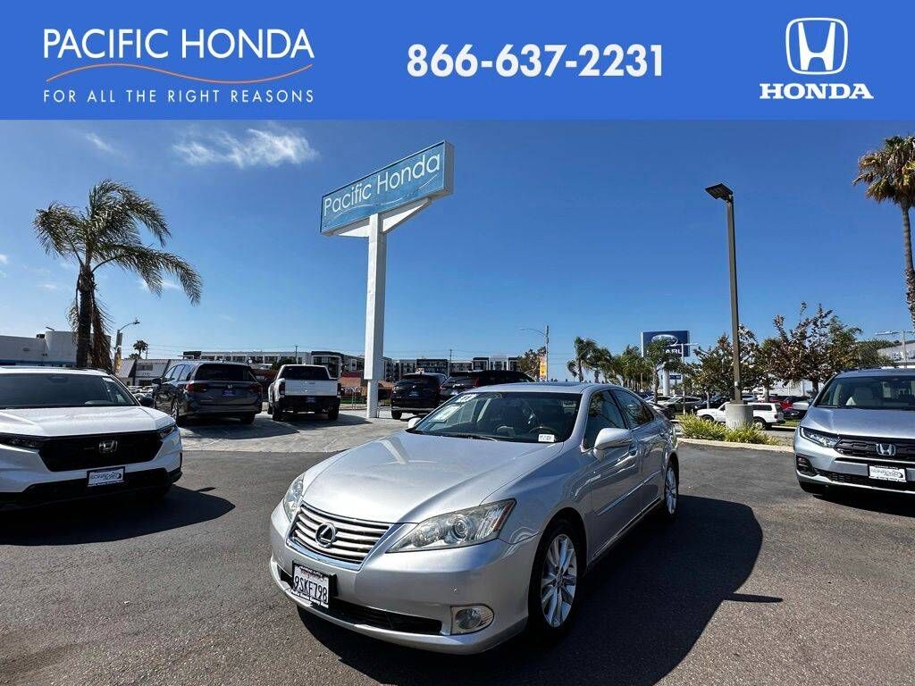 2011 LEXUS ES