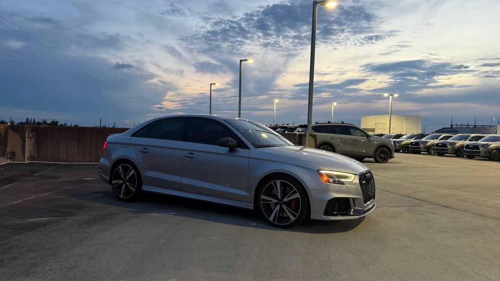2018 Audi RS3